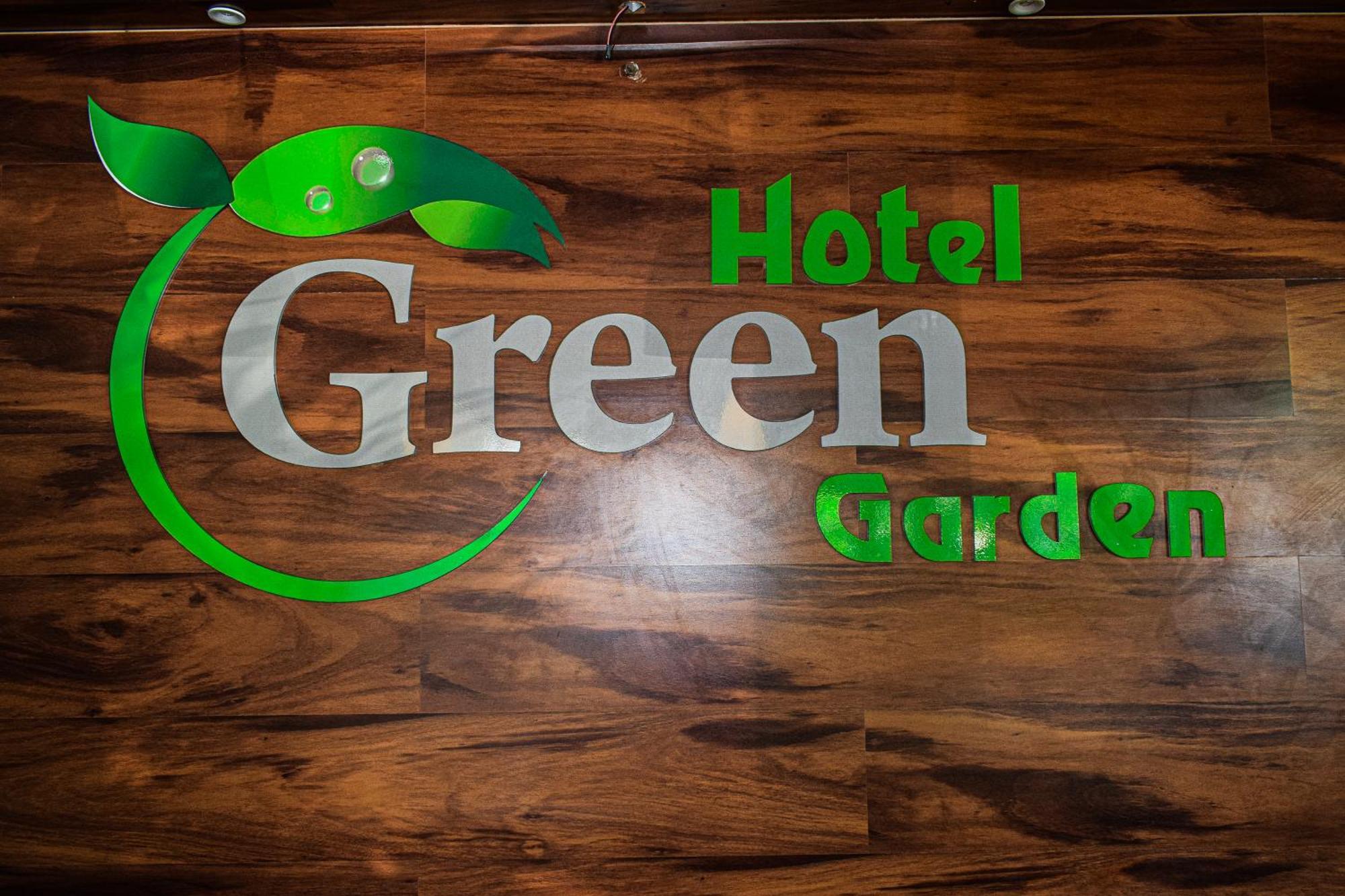 Hotel Green Garden Тринкомали Экстерьер фото